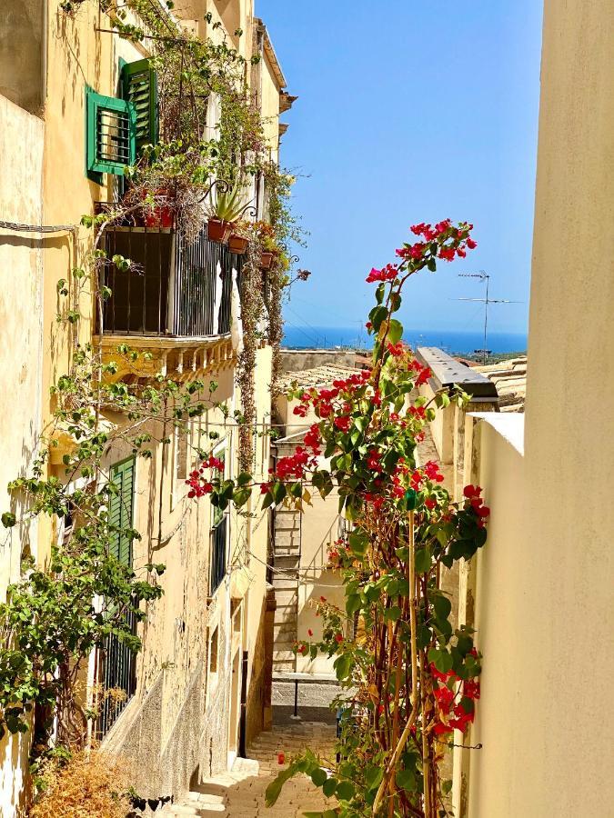 Melodia3 Suites Noto Buitenkant foto